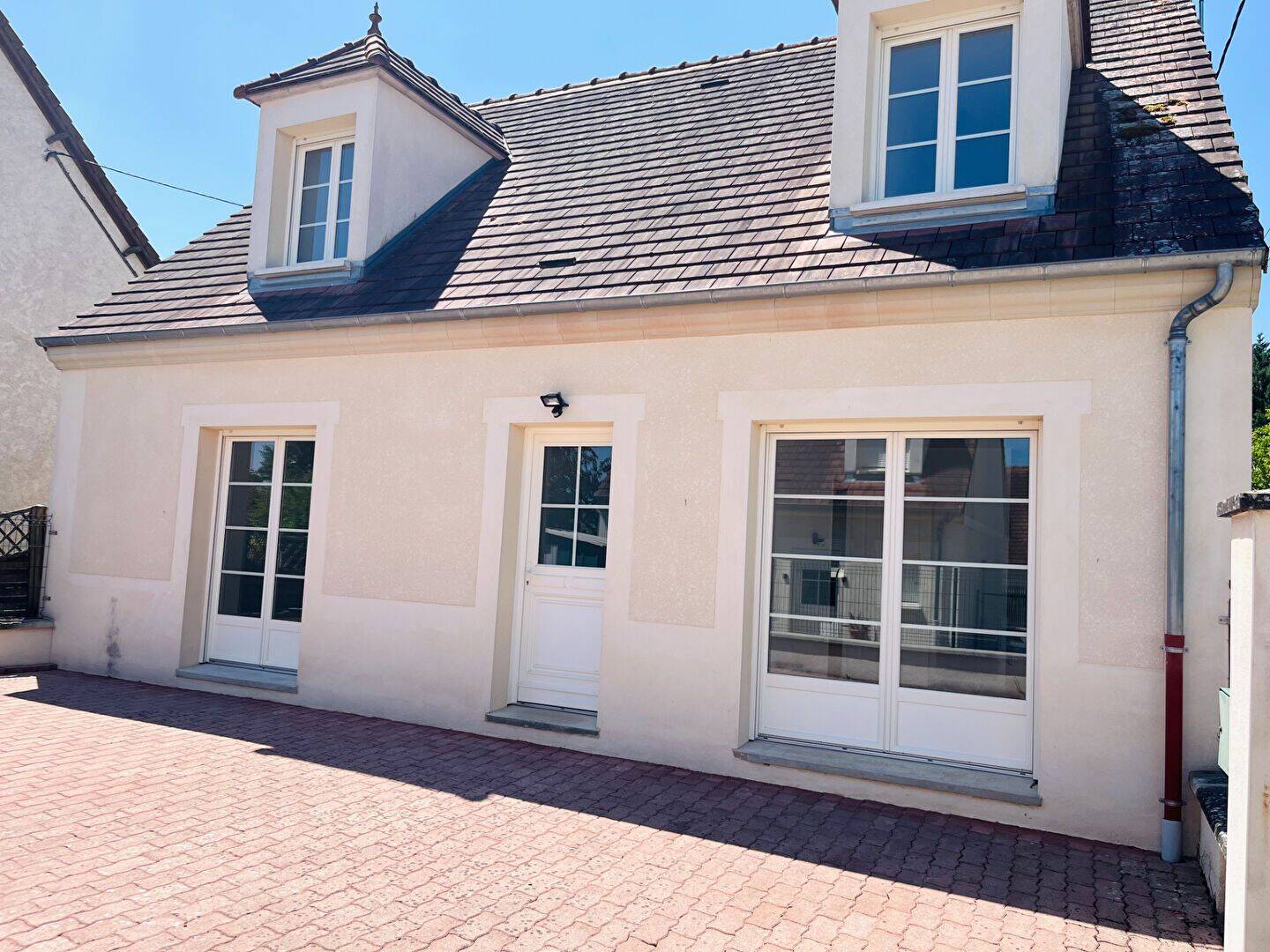 Maison 5 pièces 110 m² · à Appoigny · 110 m² · 215 000 €