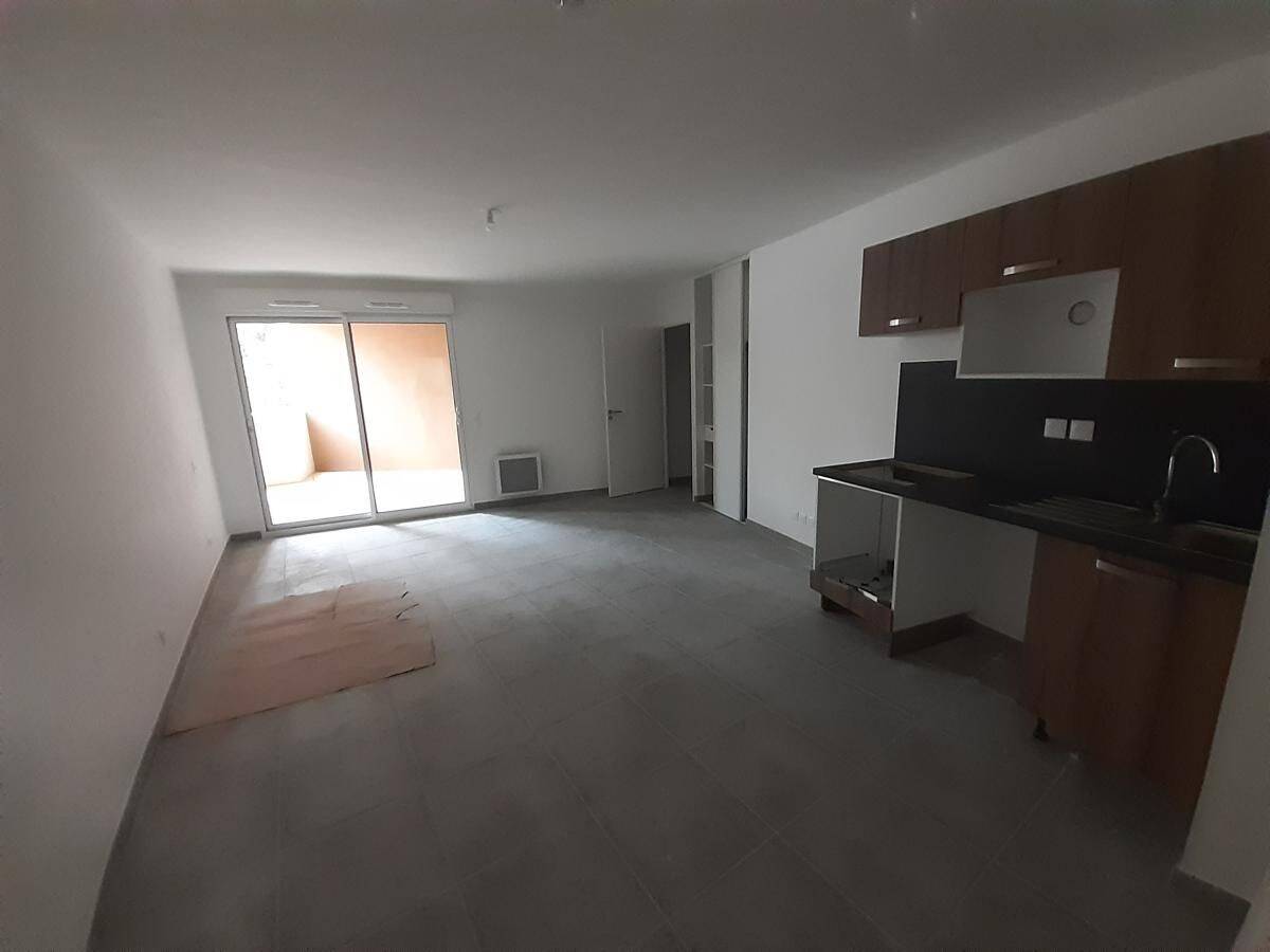 Appartement 1 pièce 31 m² · à Castries · 31 m² · 499 €/mois
