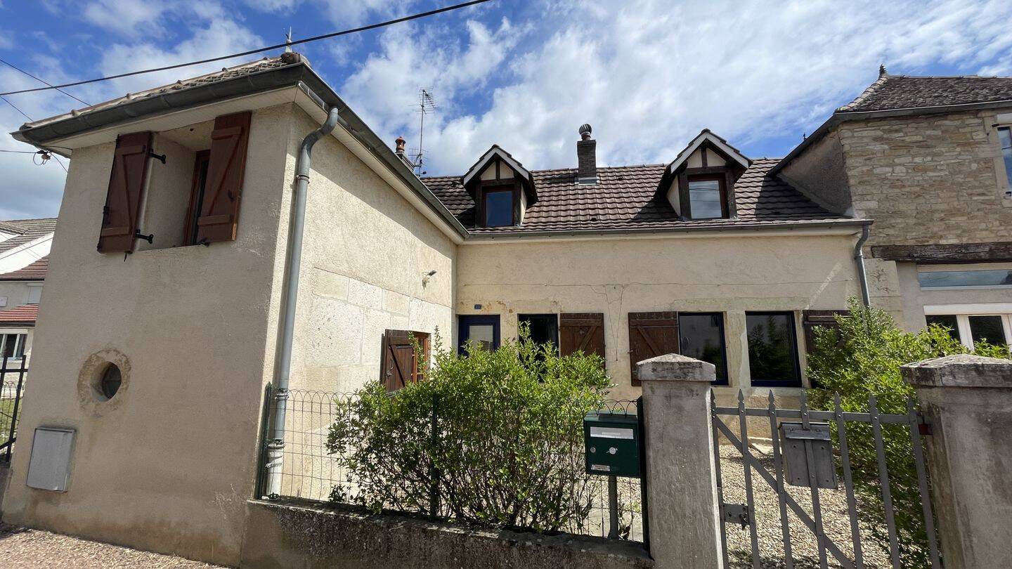 Maison 5 pièces 130 m² · à Beaune · 130 m² · 285 000 €