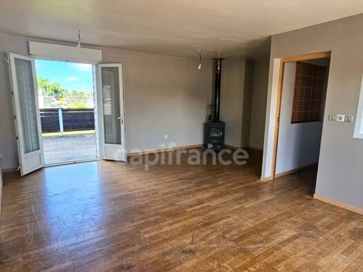 Chalet à vendre 129 000 € 5 pièces 3 chambres 125 m² 250 m² de terrain Mouchard 39330