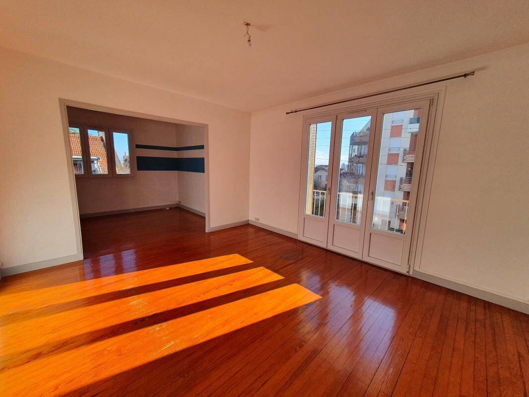 Appartement 3 pièces 79 m² · à Clermont-Ferrand · 79,2 m² · 810 €/mois