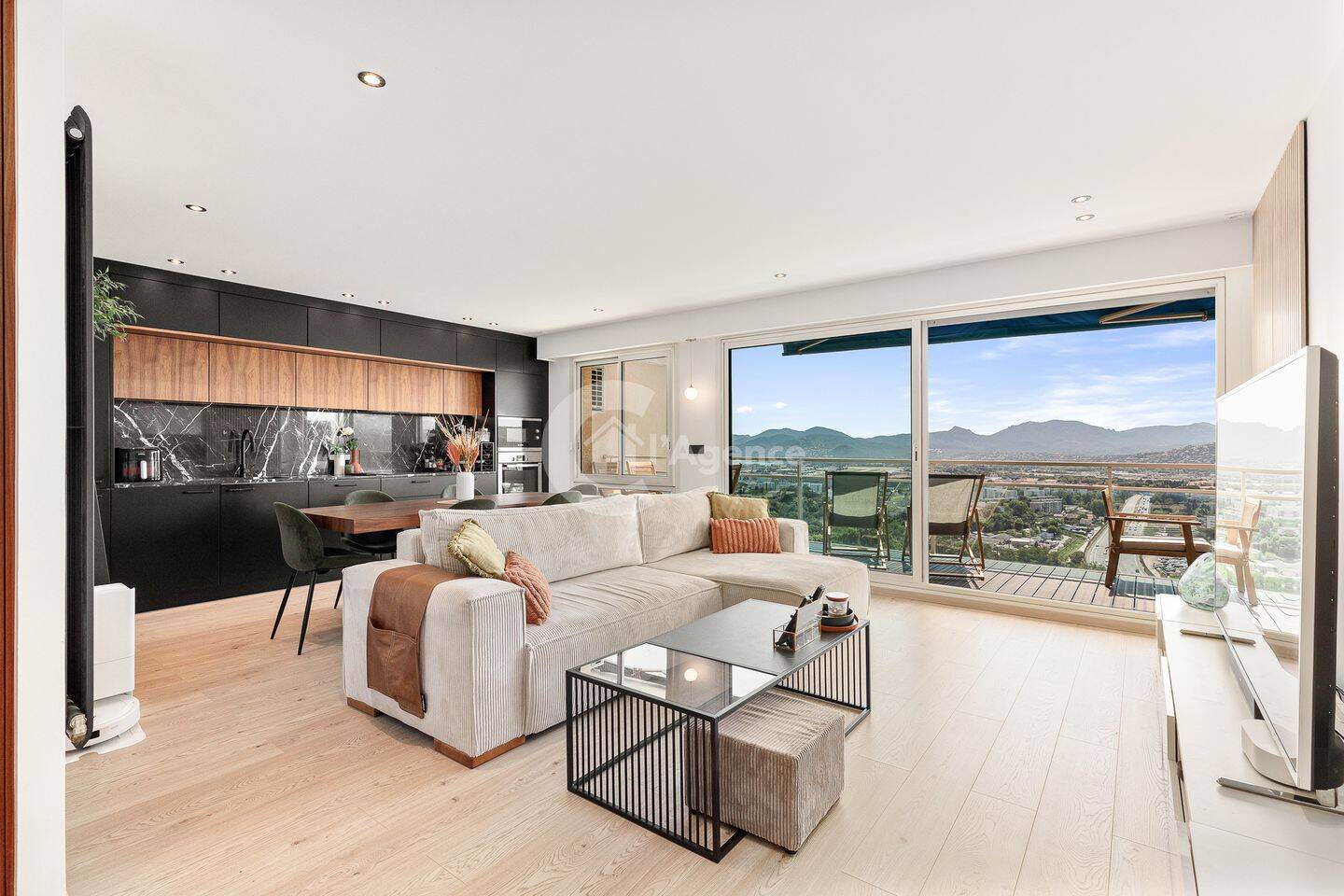 Appartement 4 pièces 82 m² · à Le Cannet · 81,9 m² · 375 000 €