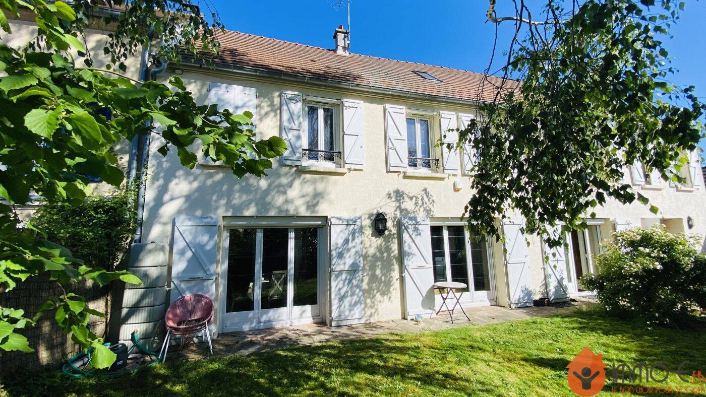 Maison 7 pièces 235 m² · à Saint-Soupplets · 235 m² · 479 000 €