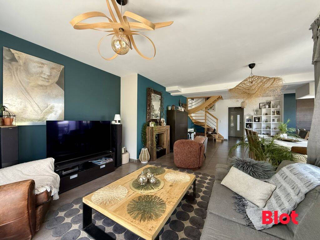 Maison 6 pièces 129 m² · à Châteaugiron · 129 m² · 446 250 €
