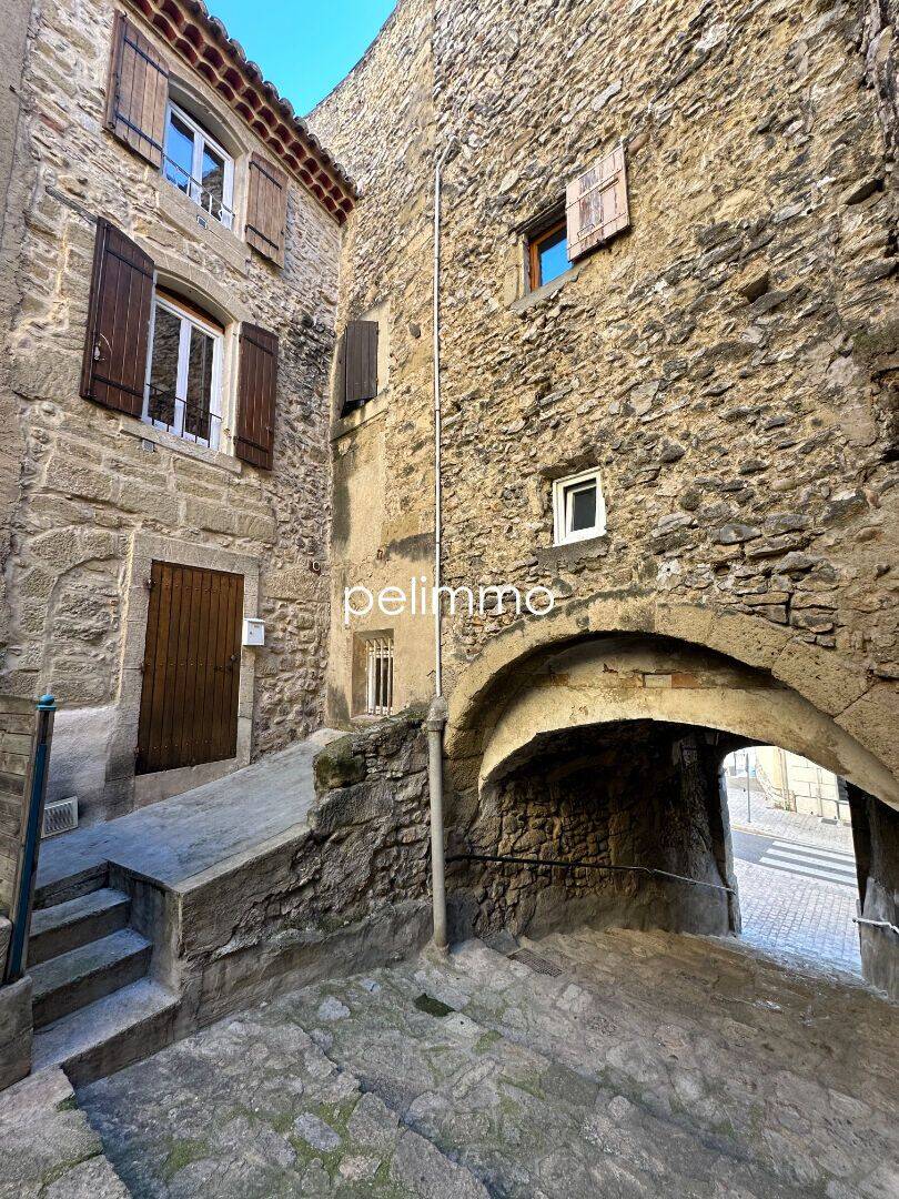Appartement 1 pièce 18 m² · à Eyguières · 18,1 m² · 359 €/mois