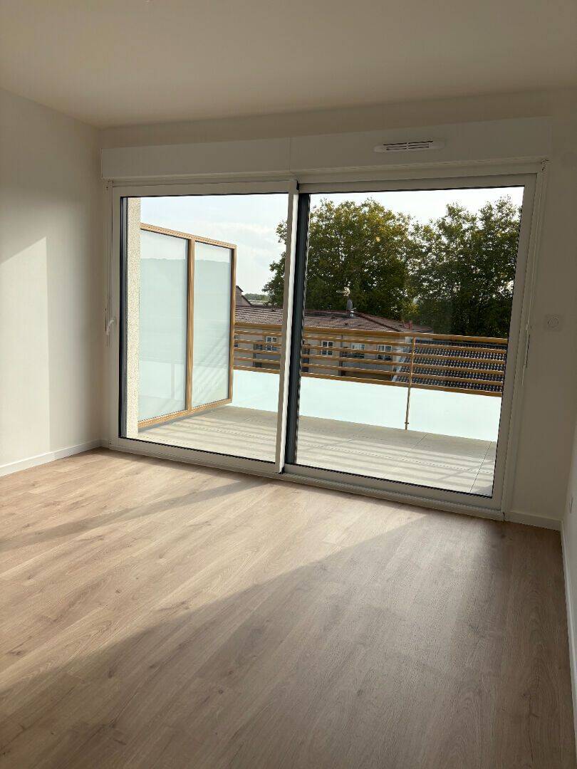 Appartement 2 pièces 43 m² · à Ars-sur-Moselle · 42,7 m² · 585 €