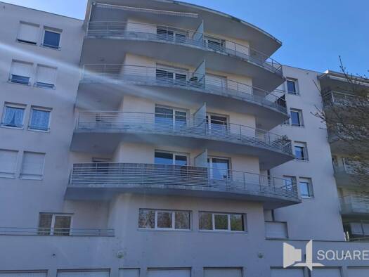 Appartement à vendre 195 000 € 3 pièces 2 chambres 66 m² Étage 3/6 Saint Alyre Clermont-Ferrand 63000