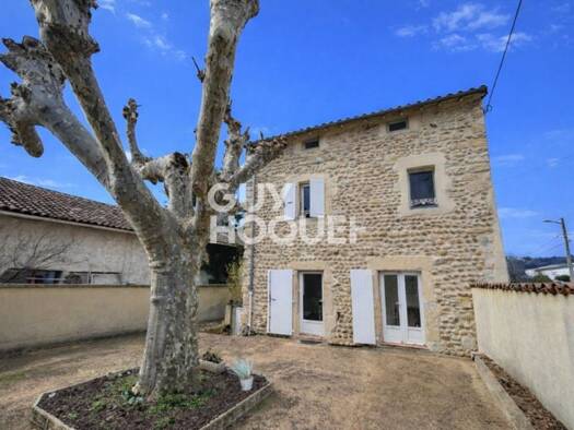 Maison à vendre 339 000 € 5 pièces 3 chambres 172 m² 705 m² de terrain Charmes-sur-Rhône 07800