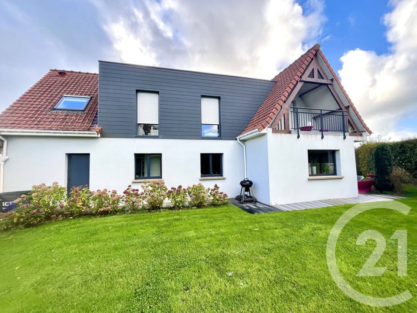 Maison 6 pièces 150 m² · à La Capelle-lès-Boulogne · 150 m² · 485 000 €