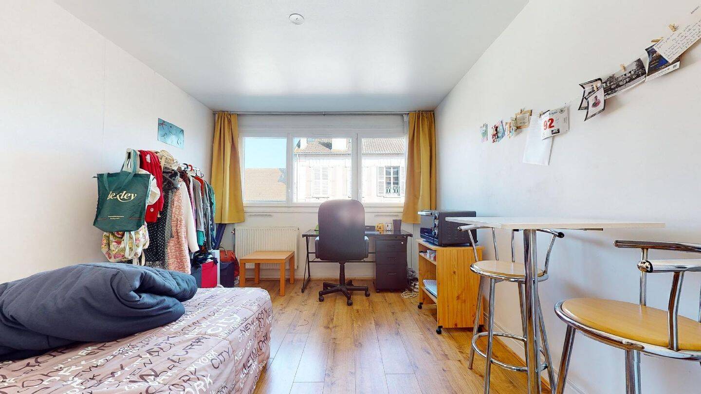 Appartement 1 pièce 20 m² · à Saint-Germain-en-Laye · 20 m² · 688 €/mois
