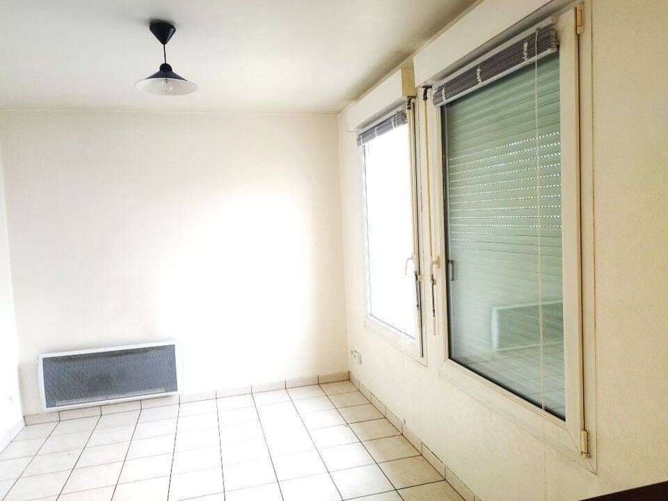 Appartement 1 pièce 17 m² · à Caen · 17 m² · 400 €