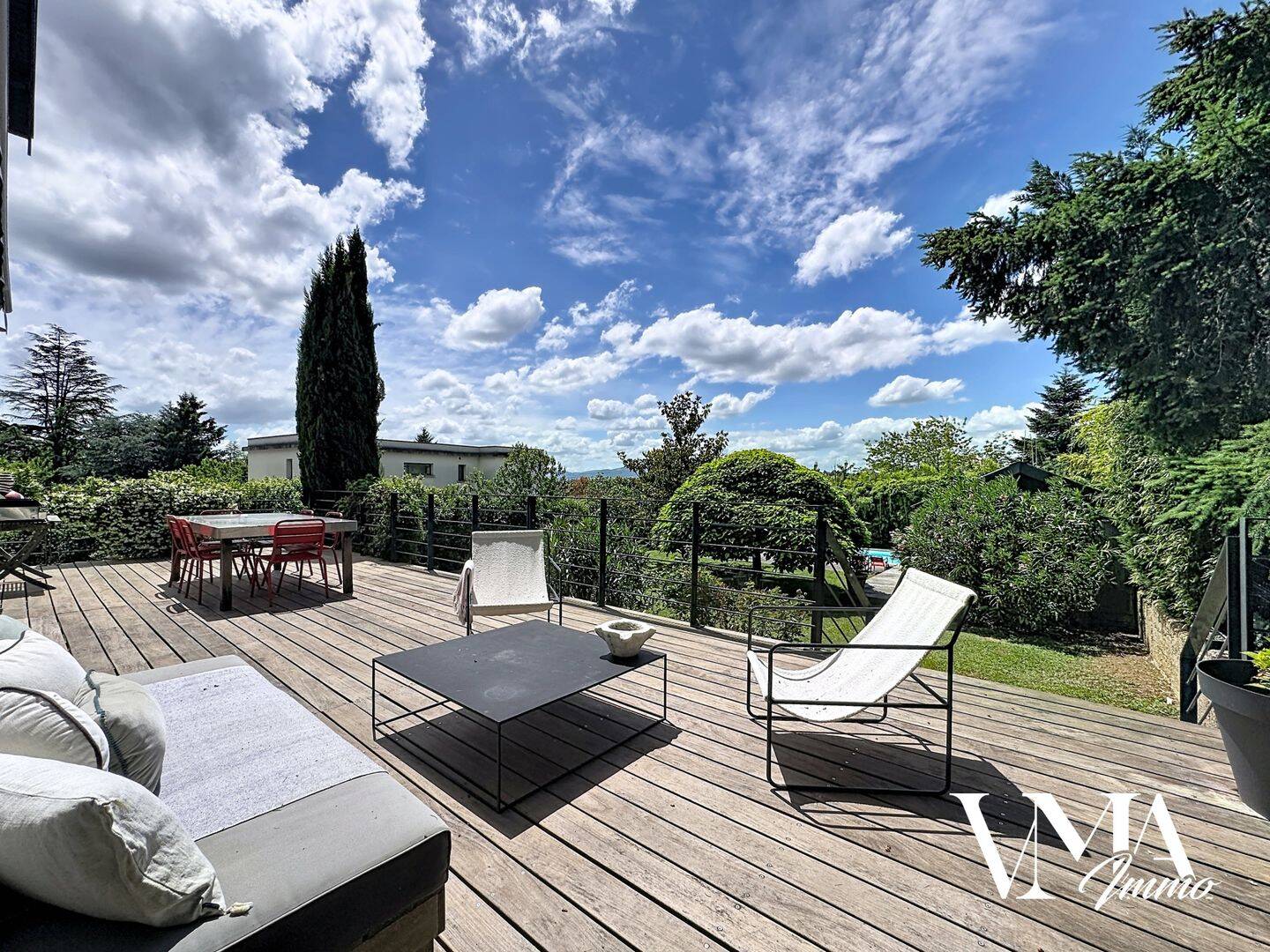 Maison 8 pièces 272 m² · à Limonest · 272 m² · 1 290 000 €