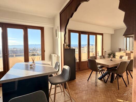 Appartement à vendre 254 000 € 2 pièces 1 chambre 61 m² Étage 6/6 Vernand Annemasse 74100