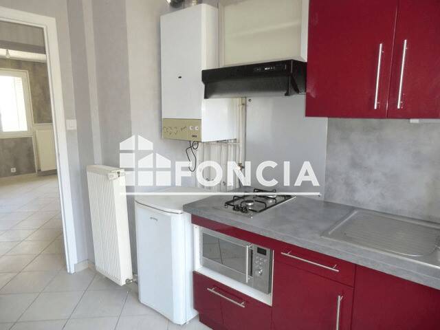 Appartement 3 pièces 54 m² · à Grenoble · 53,5 m² · 709 €
