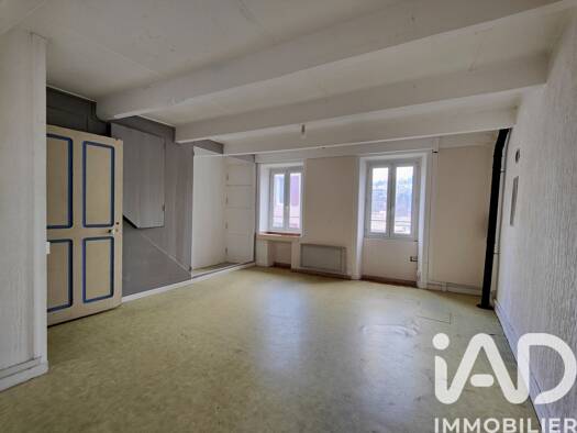 Maison de ville à vendre 95 000 € 4 pièces 2 chambres 80 m² 40 m² de terrain Lamastre 07270