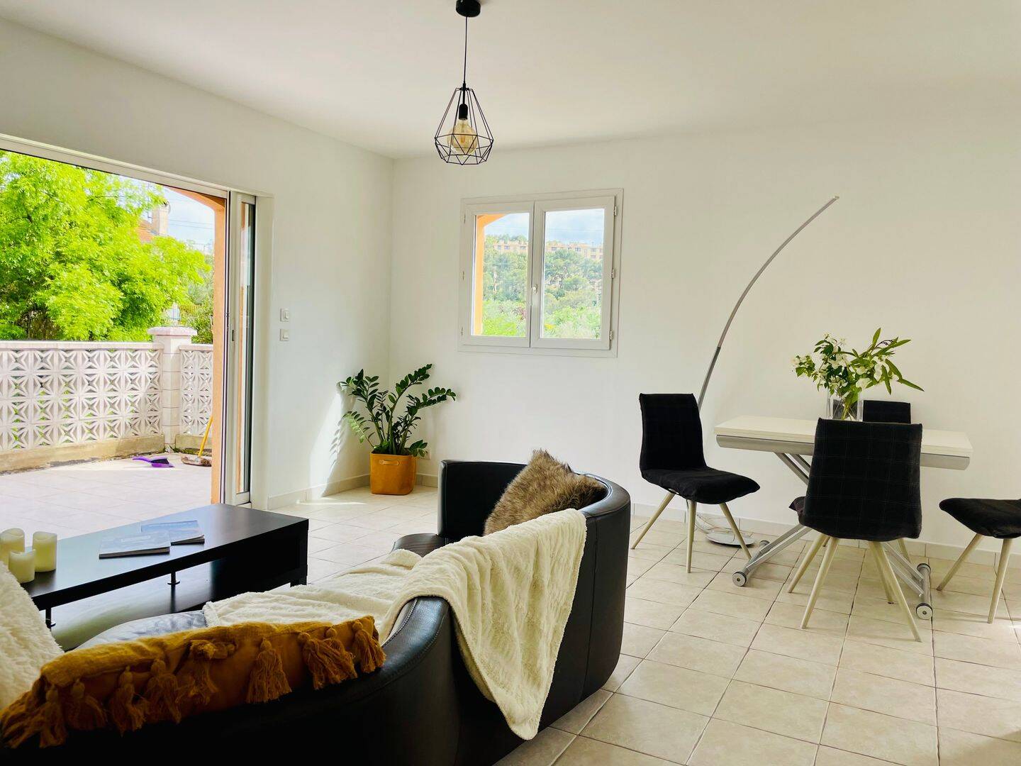 Appartement 3 pièces 50 m² · à Mougins · 50 m² · 1 280 €/mois