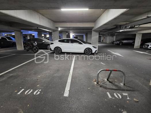 Parking à vendre 9 000 € 12 m² Saint-Pierre-du-Perray 91280