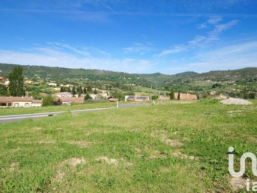 Terrain constructible à vendre 151 000 € 649 m² de terrain Saint Pancrace-Les Serrets Manosque 04100