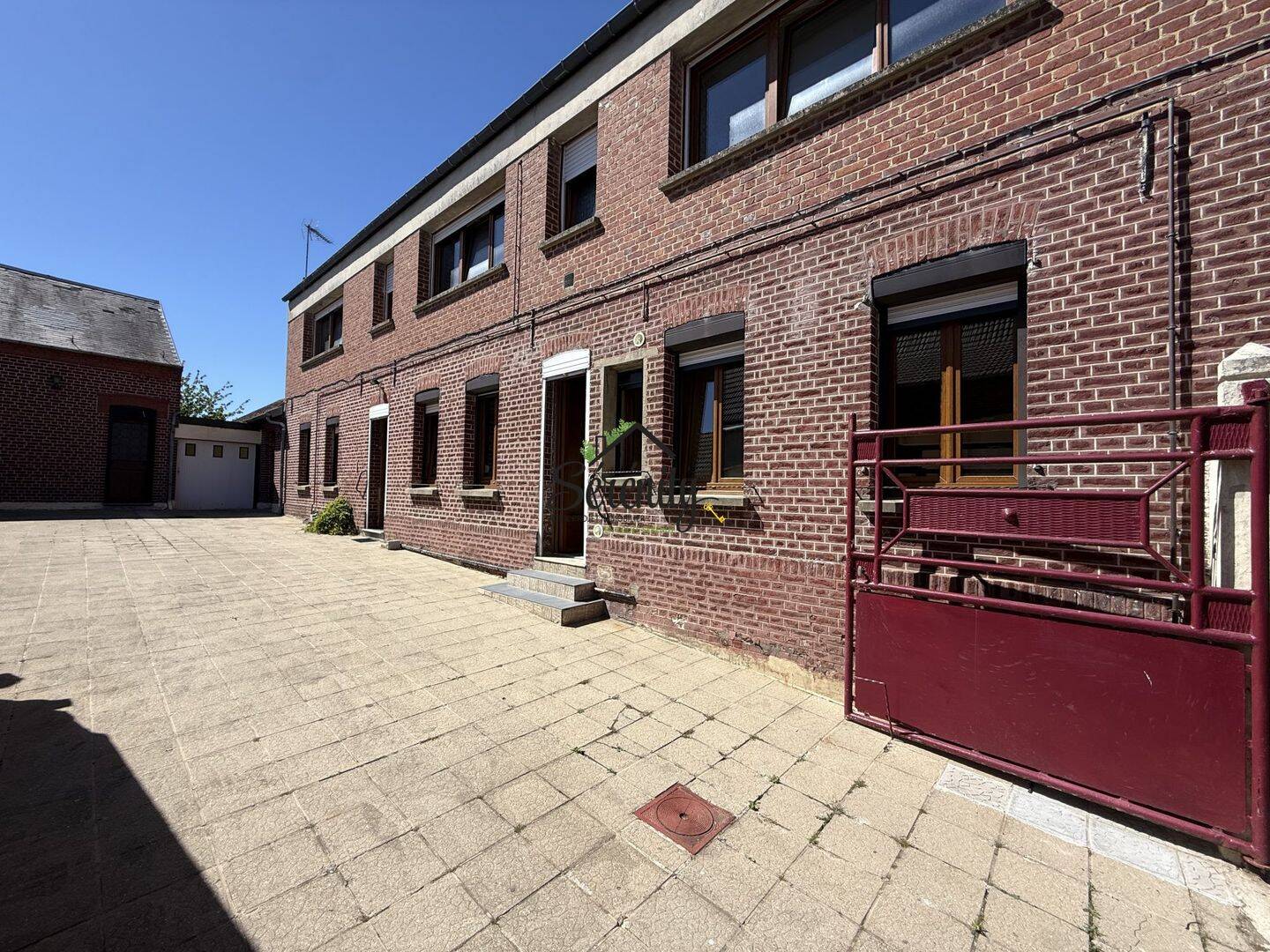 Maison 10 pièces 280 m² · à Villers-Outréaux · 280 m² · 179 000 €