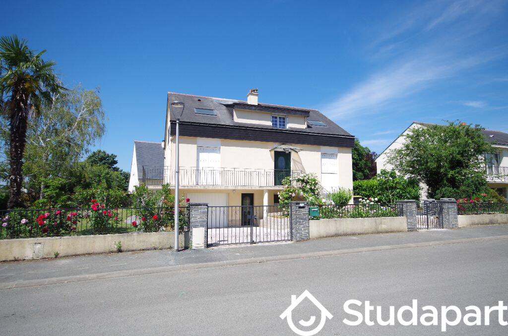 1 pièce 9 m² · à Saint-Barthélemy-d'Anjou · 9 m² · 395 €/mois