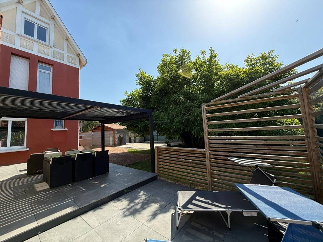 Maison 12 pièces 245 m² · à Liévin · 245 m² · 345 000 €