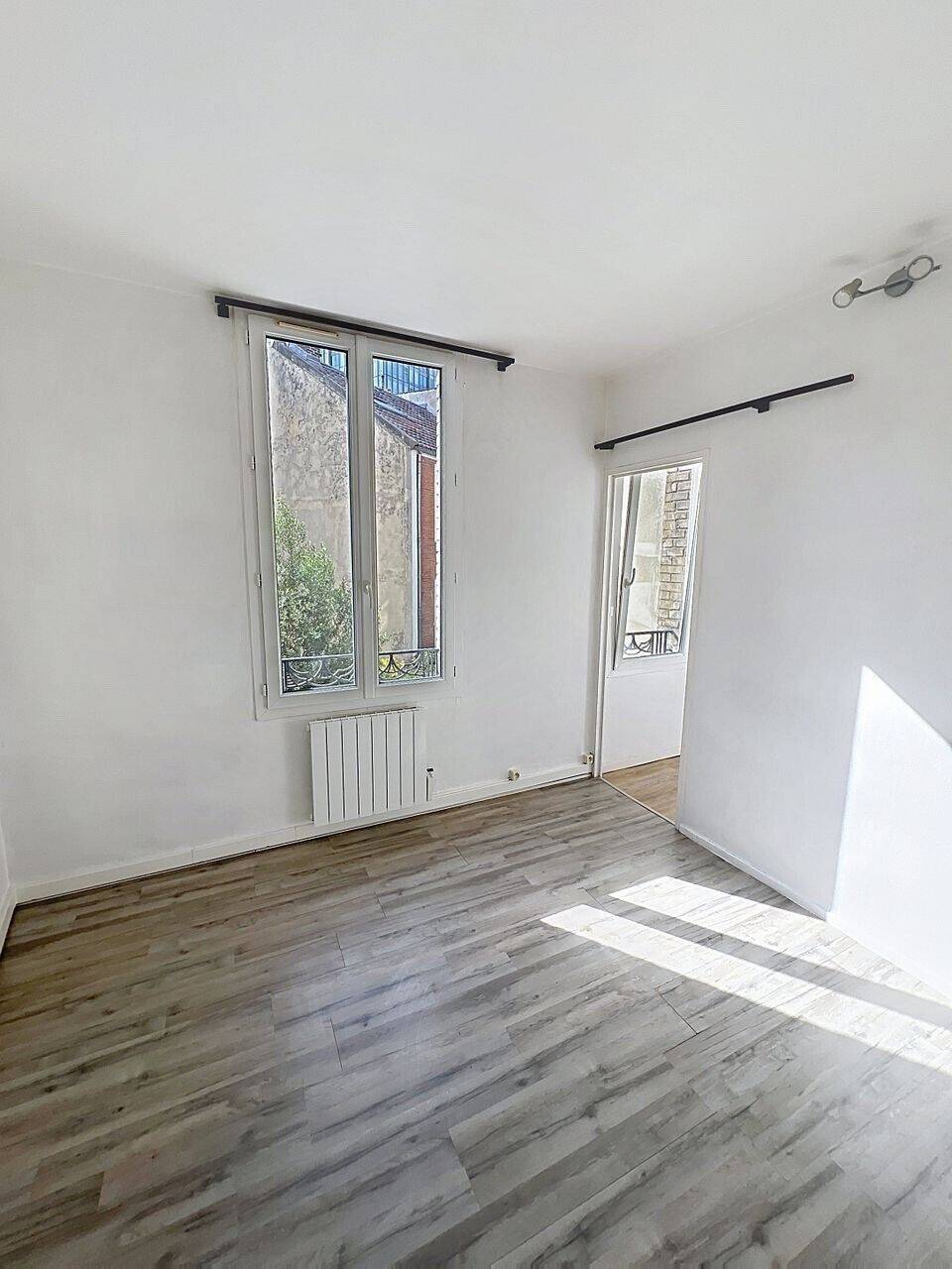 Appartement 1 pièce 15 m² · à Montreuil · 14,6 m² · 117 000 €