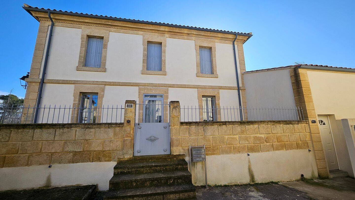 Maison 9 pièces 200 m² · à Poulx · 200 m² · 590 000 €