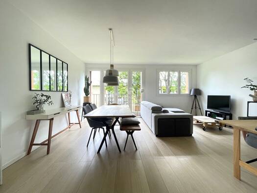 Appartement à vendre 385 000 € 4 pièces 2 chambres 64,7 m² Étage 1/4 Manufacture-Brimborion-SEL-Division Leclerc Sèvres 92310
