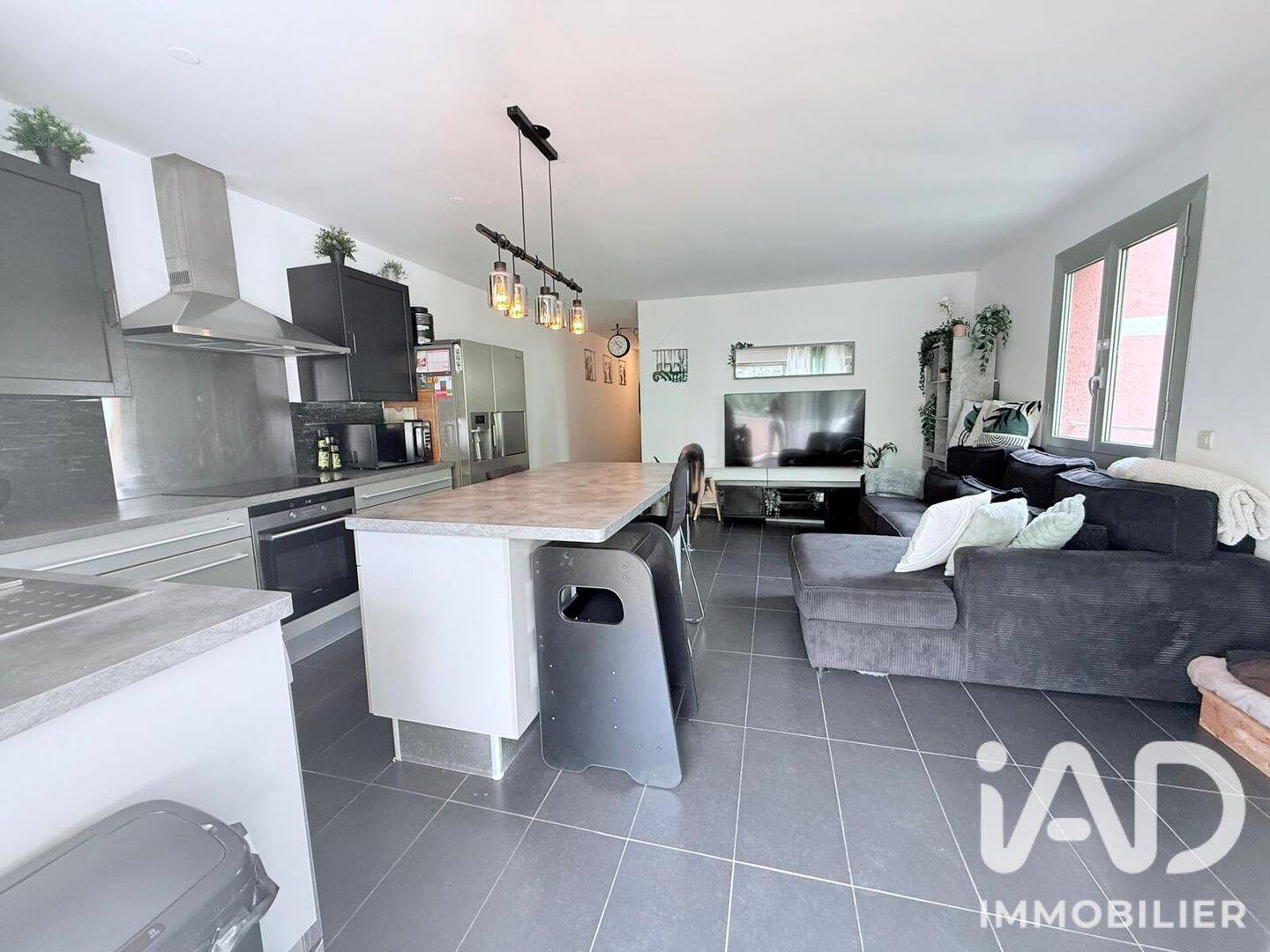 Appartement 3 pièces 63 m² · à Menton · 63 m² · 280 000 €