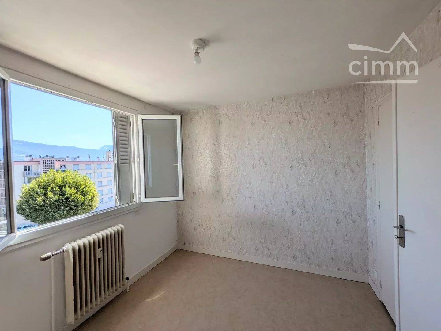 Appartement 3 pièces 57 m² · à Seyssinet-Pariset · 56,7 m² · 85 000 €