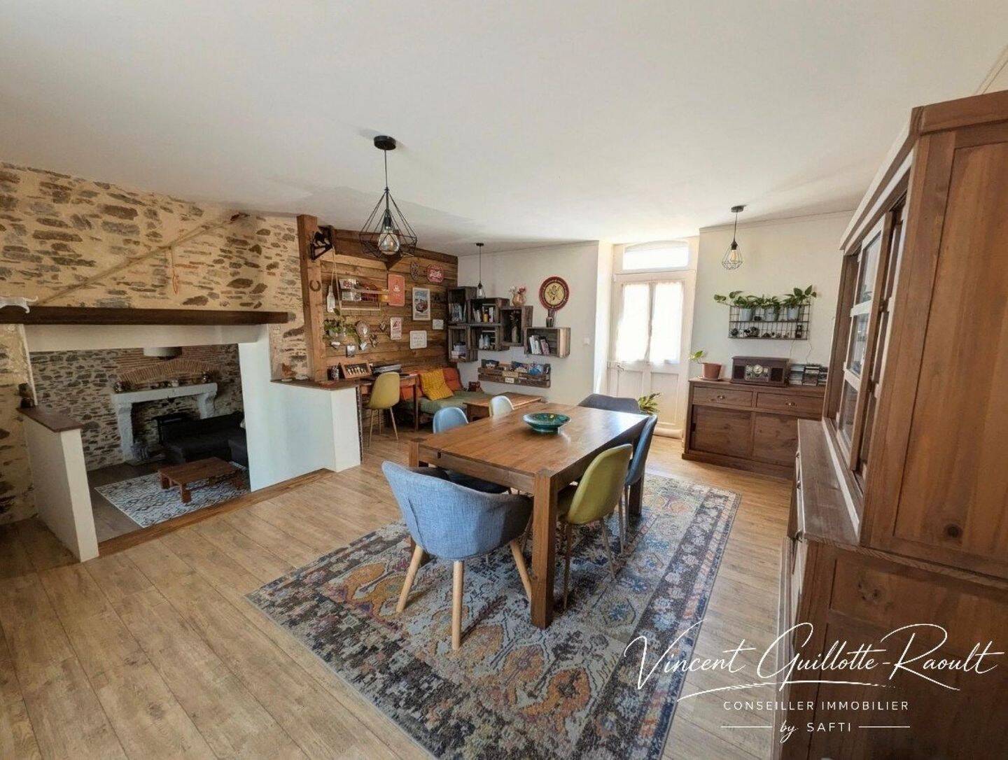 Maison 11 pièces 264 m² · à Port-Saint-Père · 264 m² · 560 000 €