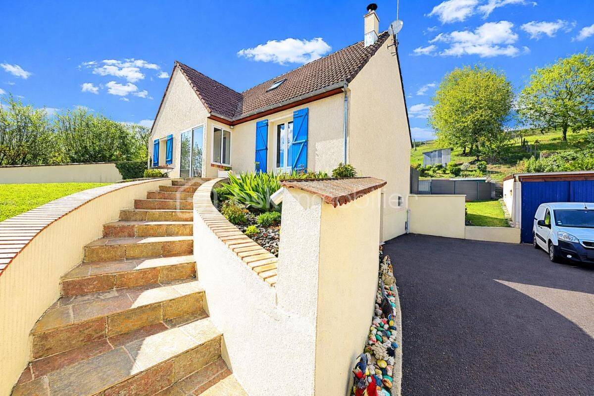 Maison 6 pièces 121 m² · à Gallardon · 121 m² · 283 000 €