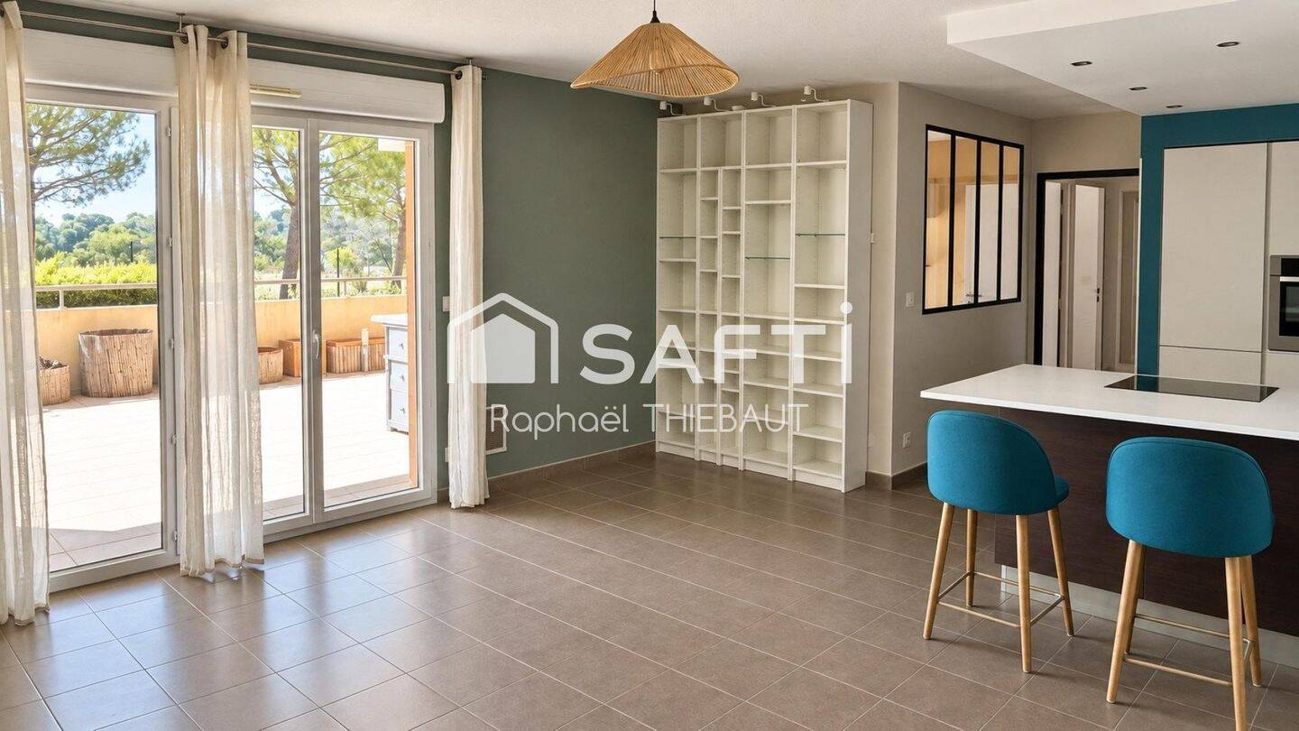 Appartement 3 pièces 69 m² · à Saint-Raphaël · 69 m² · 1 290 €/mois