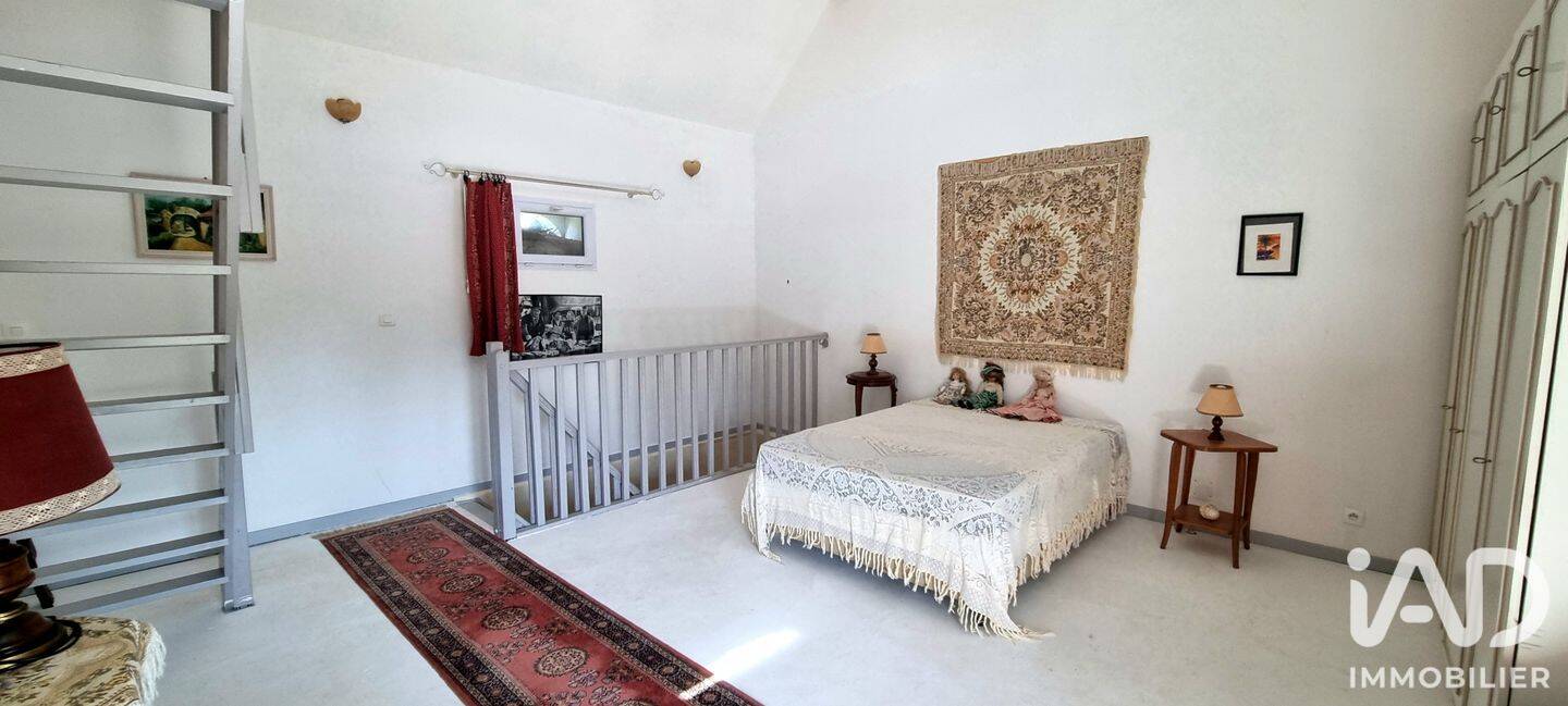 Maison 8 pièces 230 m² · à Courçay · 230 m² · 349 000 €