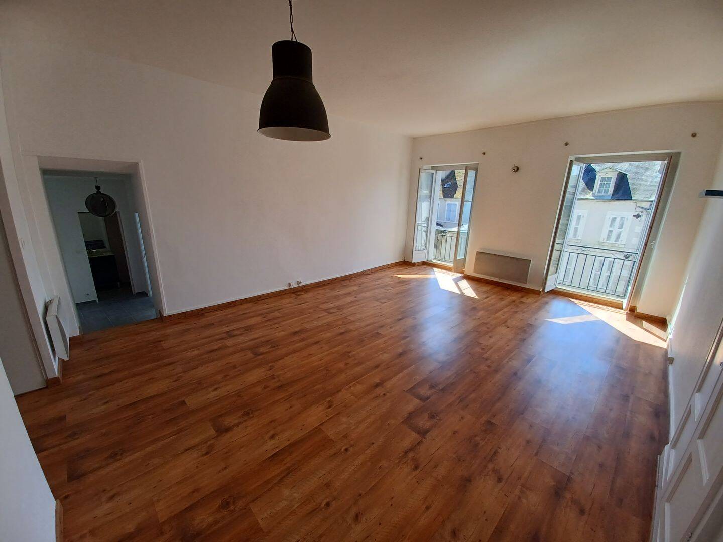 Appartement 3 pièces 85 m² · à La Charité-sur-Loire · 84,9 m² · 103 000 €