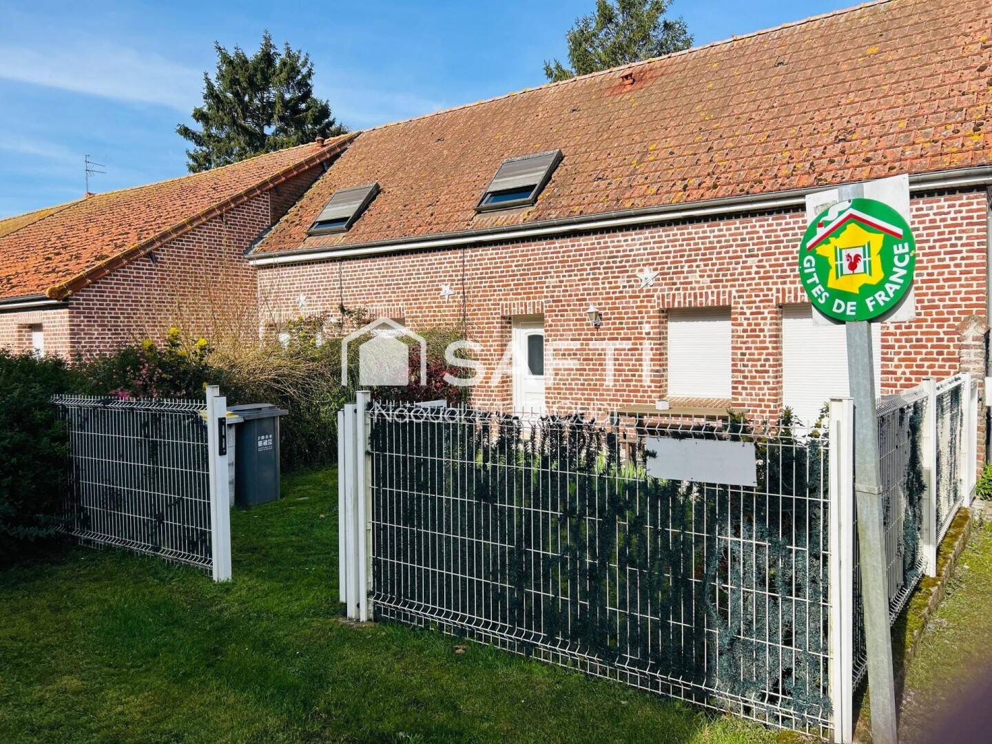 Maison 12 pièces 250 m² · à Fontaine-lès-Croisilles · 250 m² · 439 000 €
