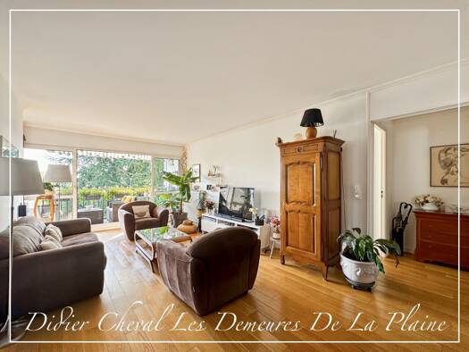 Appartement à vendre 399 000 € 5 pièces 3 chambres 98,8 m² Étage 3/3 Noisy-le-Roi 78590