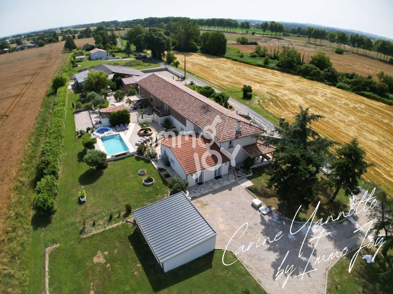 Maison 14 pièces 600 m² · à Lisle-sur-Tarn · 600 m² · 980 000 €