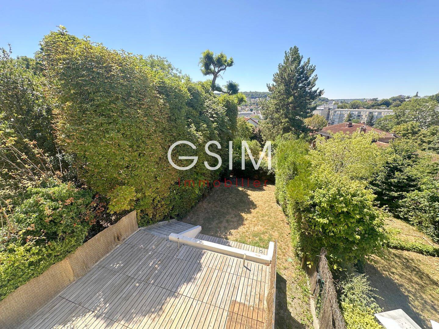Maison 6 pièces 188 m² · à Sèvres · 188 m² · 3 950 €/mois