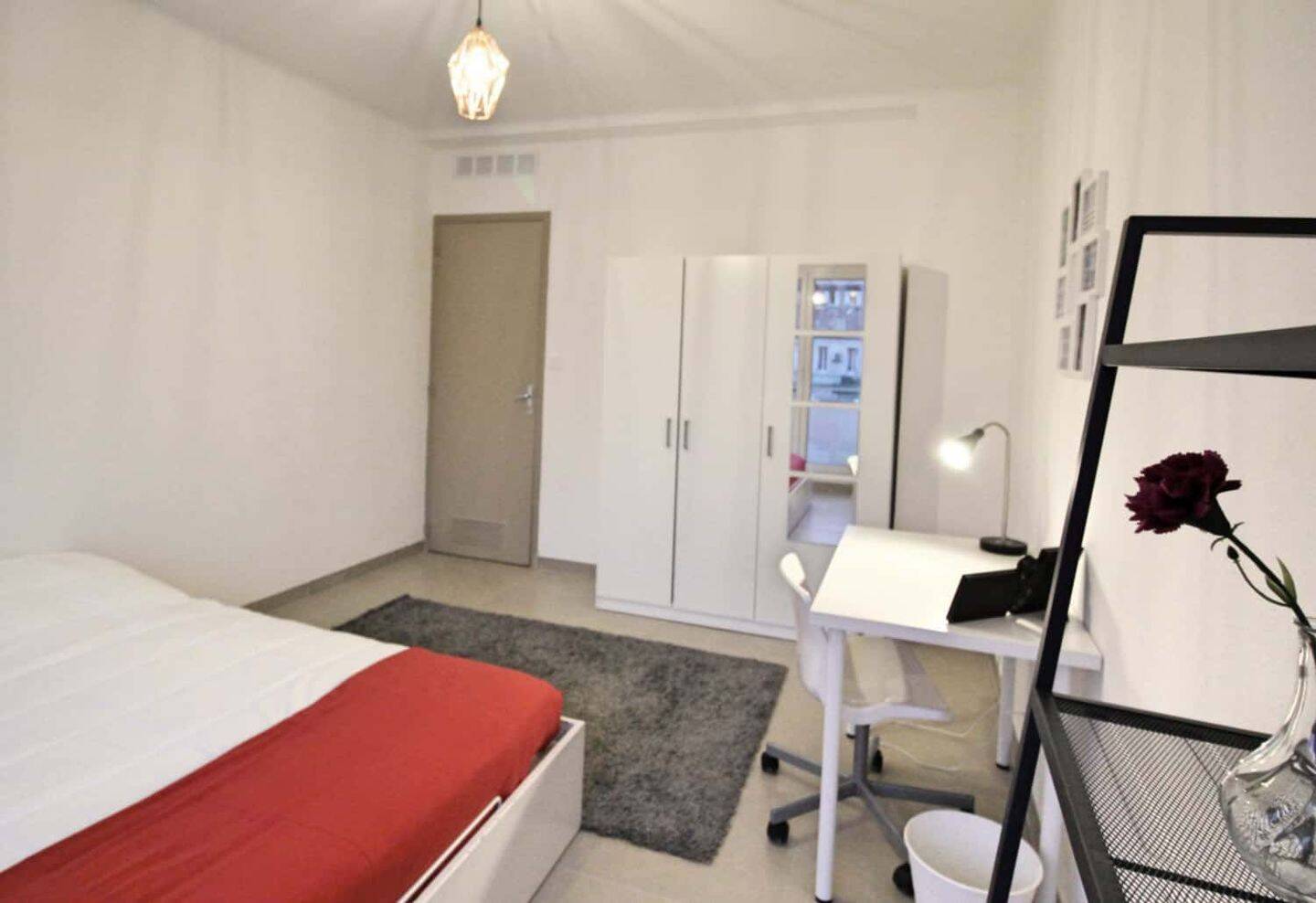 1 pièce 15 m² · à Marseille 4ème Arrondissement · 15 m² · 616 €