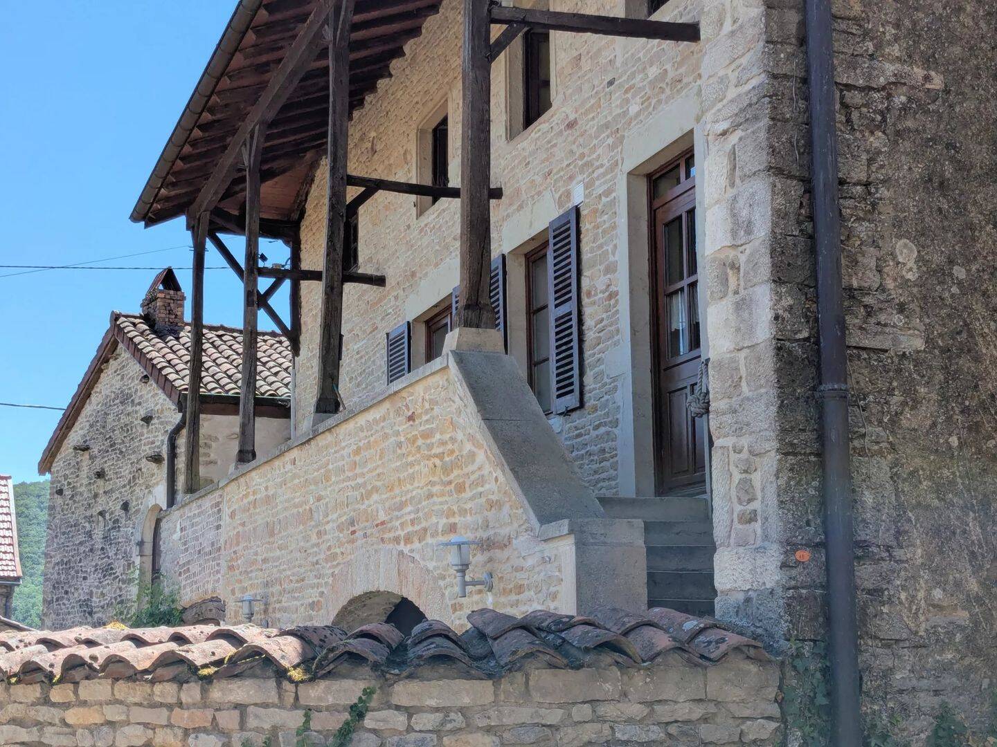 Maison 6 pièces 137 m² · à Igé · 137 m² · 320 000 €