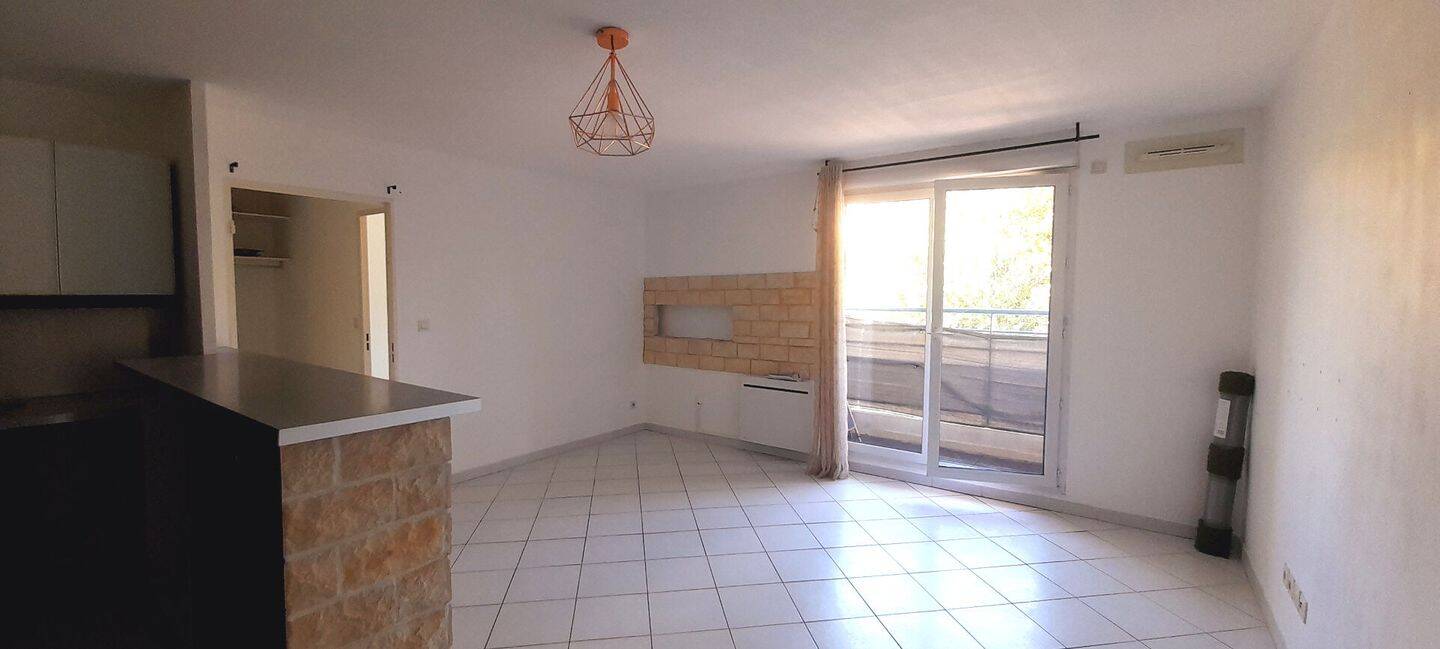 Appartement 2 pièces 43 m² · à Marseille 16ème Arrondissement · 43,5 m² · 737 €/mois