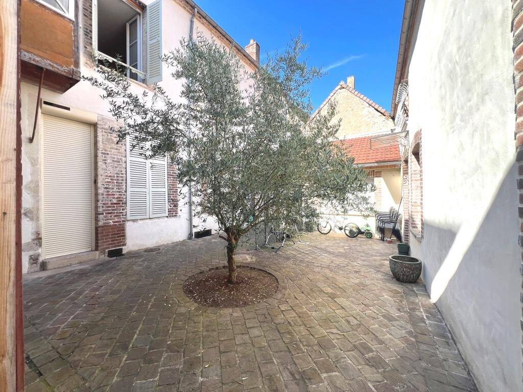 Appartement 3 pièces 92 m² · à Sens · 91,9 m² · 1 055 €