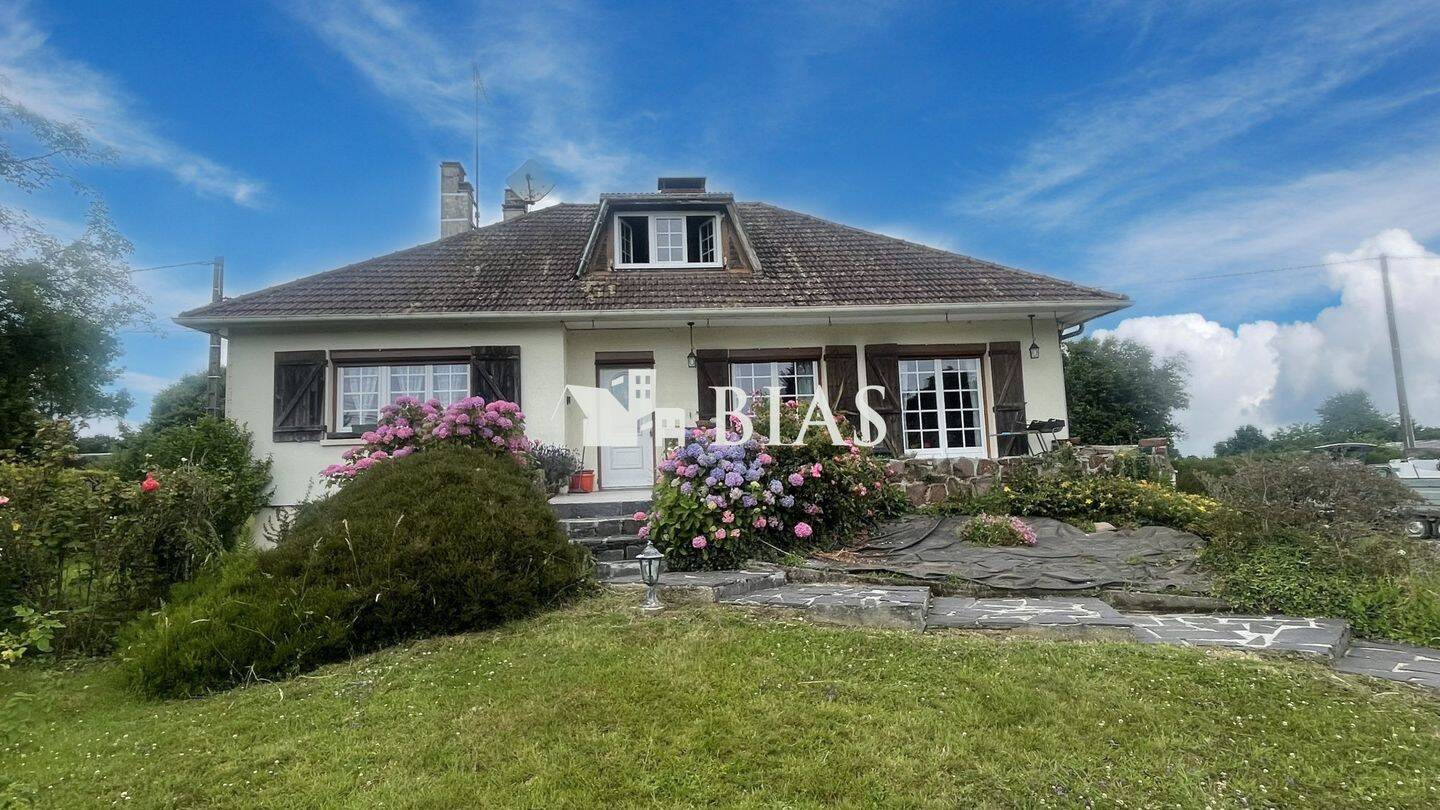 Maison 5 pièces 94 m² · à Moyaux · 94 m² · 212 000 €
