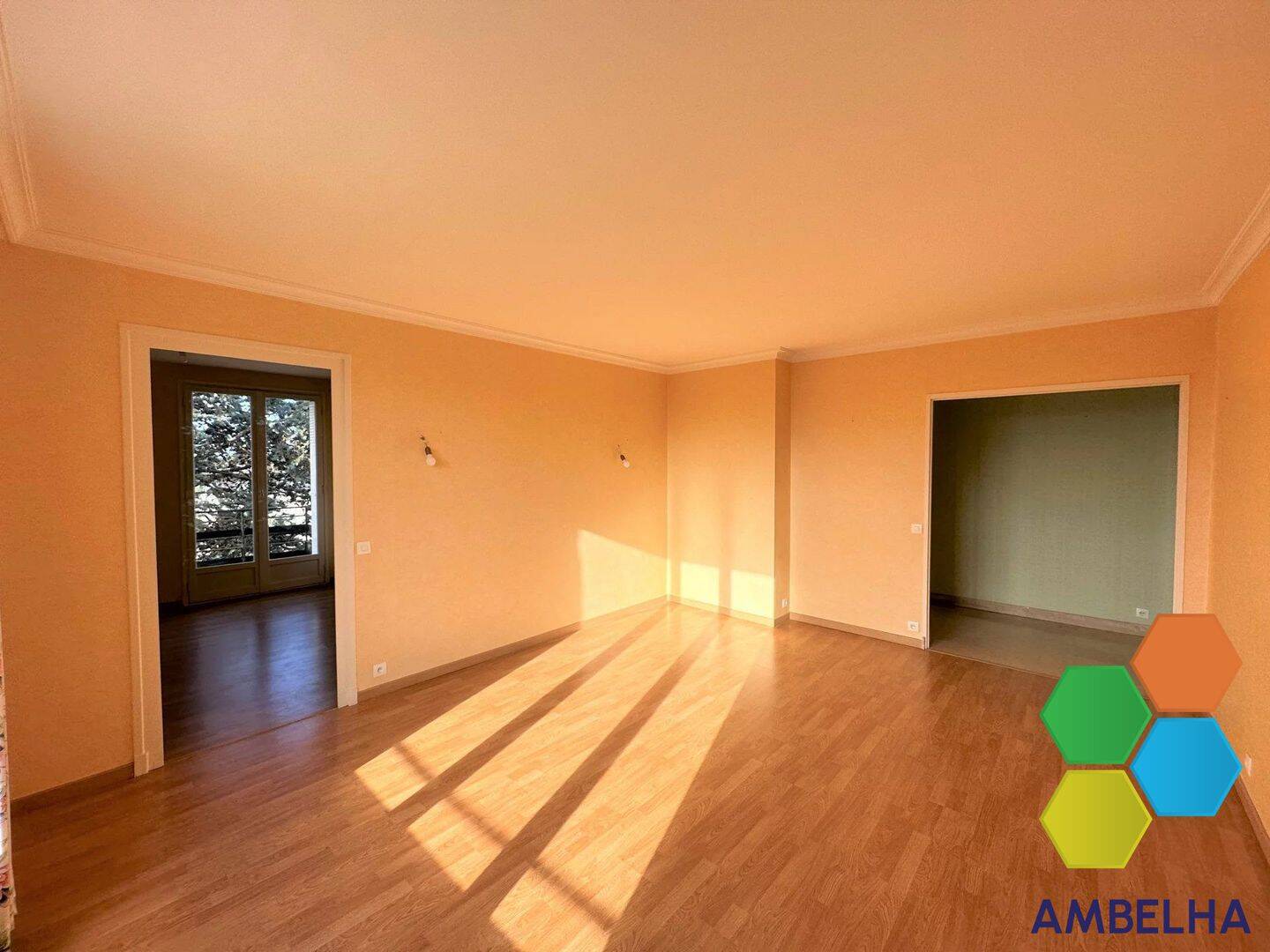 Appartement 4 pièces 93 m² · à Tours · 93,4 m² · 1 250 €