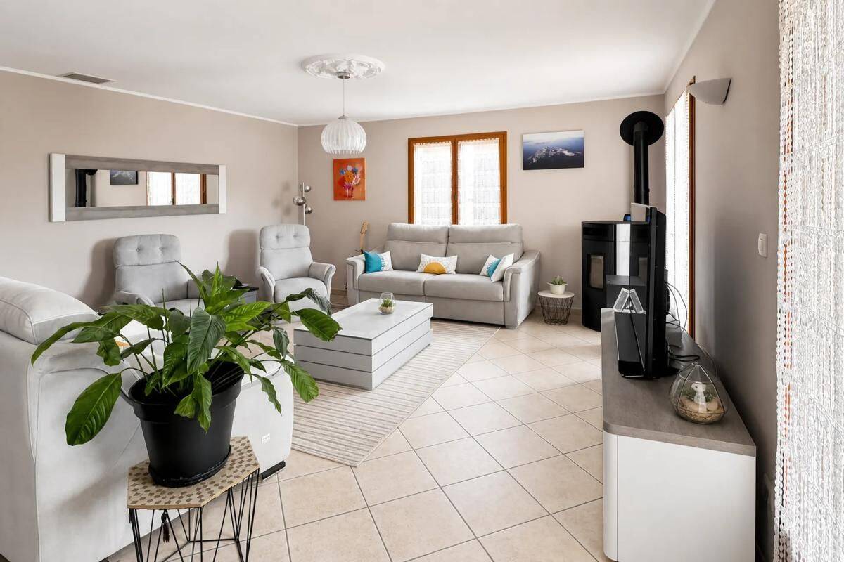 Maison 5 pièces 164 m² · à Vidauban · 164 m² · 415 000 €
