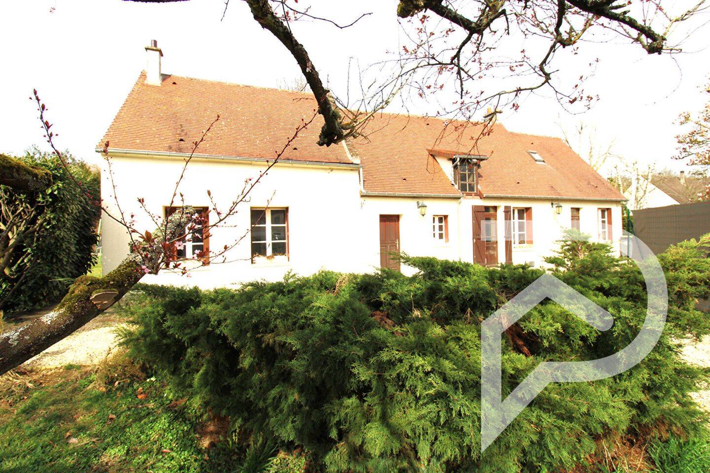 Maison 4 pièces 102 m² · à Cinqueux · 102 m² · 240 000 €