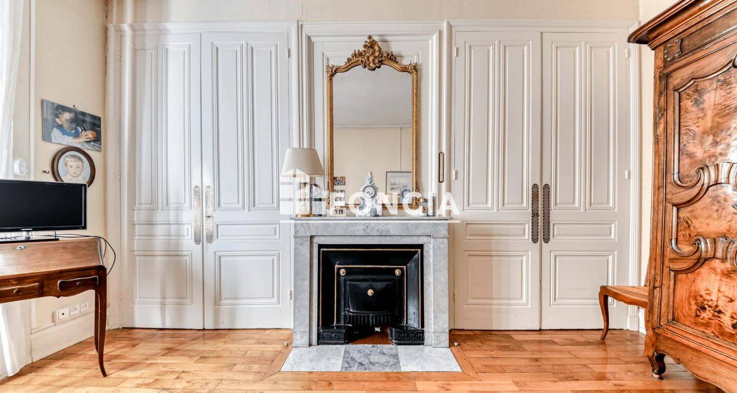 Appartement 4 pièces 103 m² · à Lyon 1er Arrondissement · 103 m² · 460 000 €