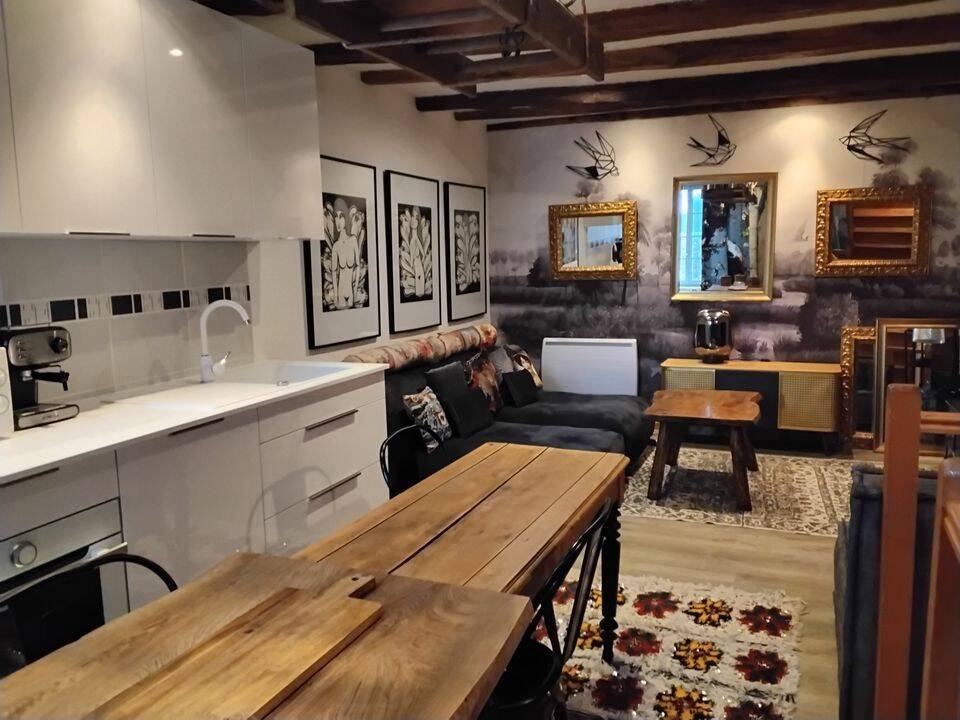 Maison 3 pièces 60 m² · à Les Roches-l'Évêque · 60 m² · 510 €/mois