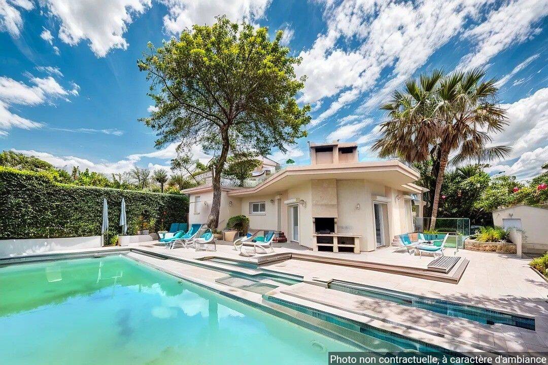 Maison 6 pièces 205 m² · à Castelnau-le-lez · 204,9 m² · 797 000 €